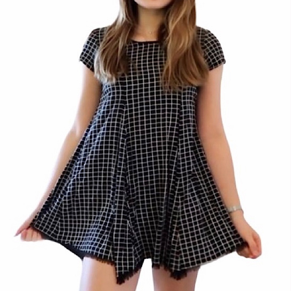 SILENCE + NOISE | Flowy Grid Dress